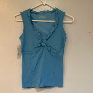 Sleeveless tank